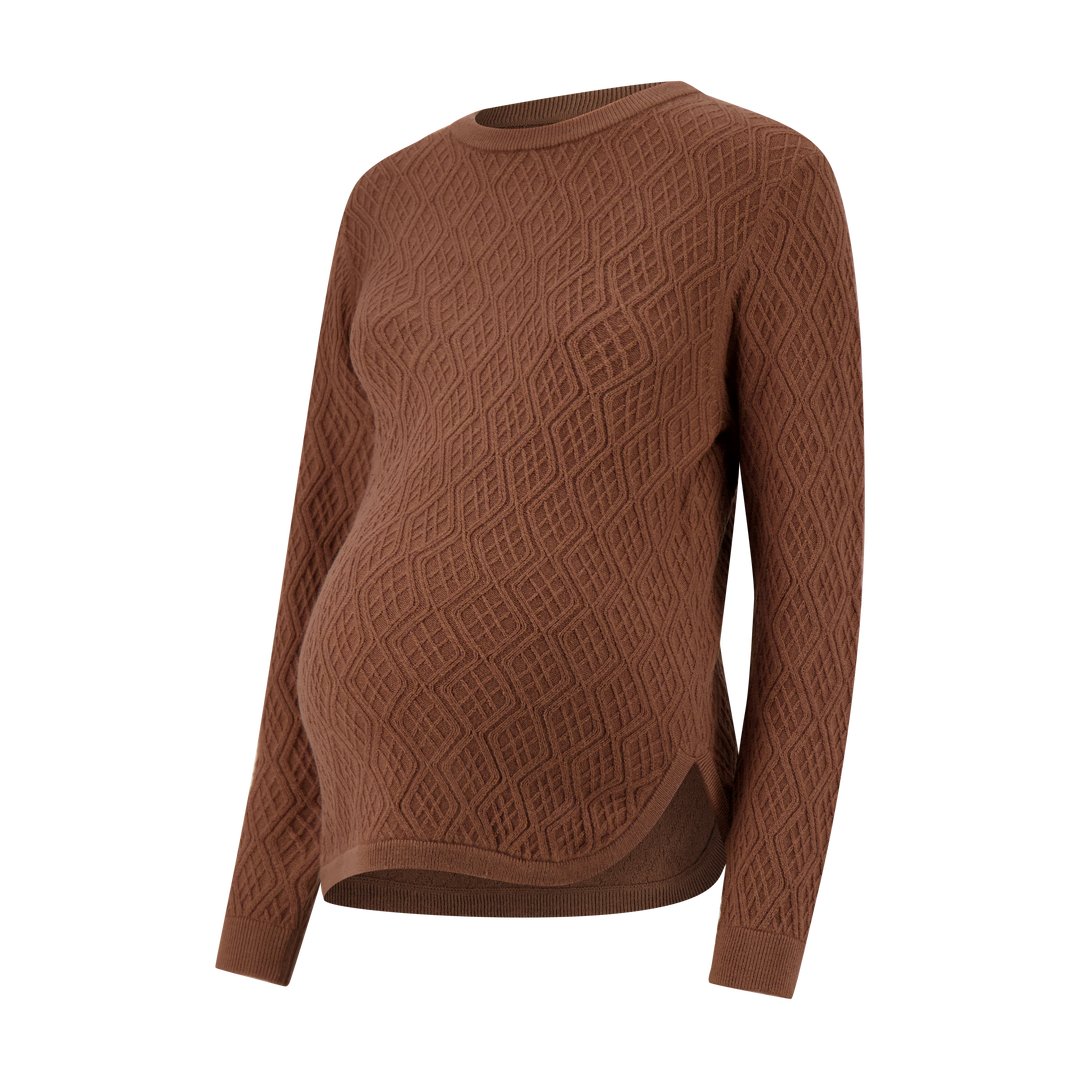 Diamond Sweater w Rounded Slits